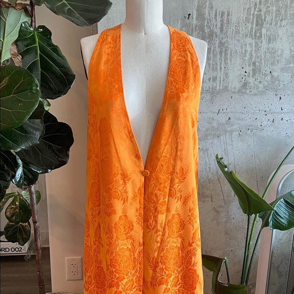 Nervi Orange Sleeveless Maxi Vest - Picture 3 of 13